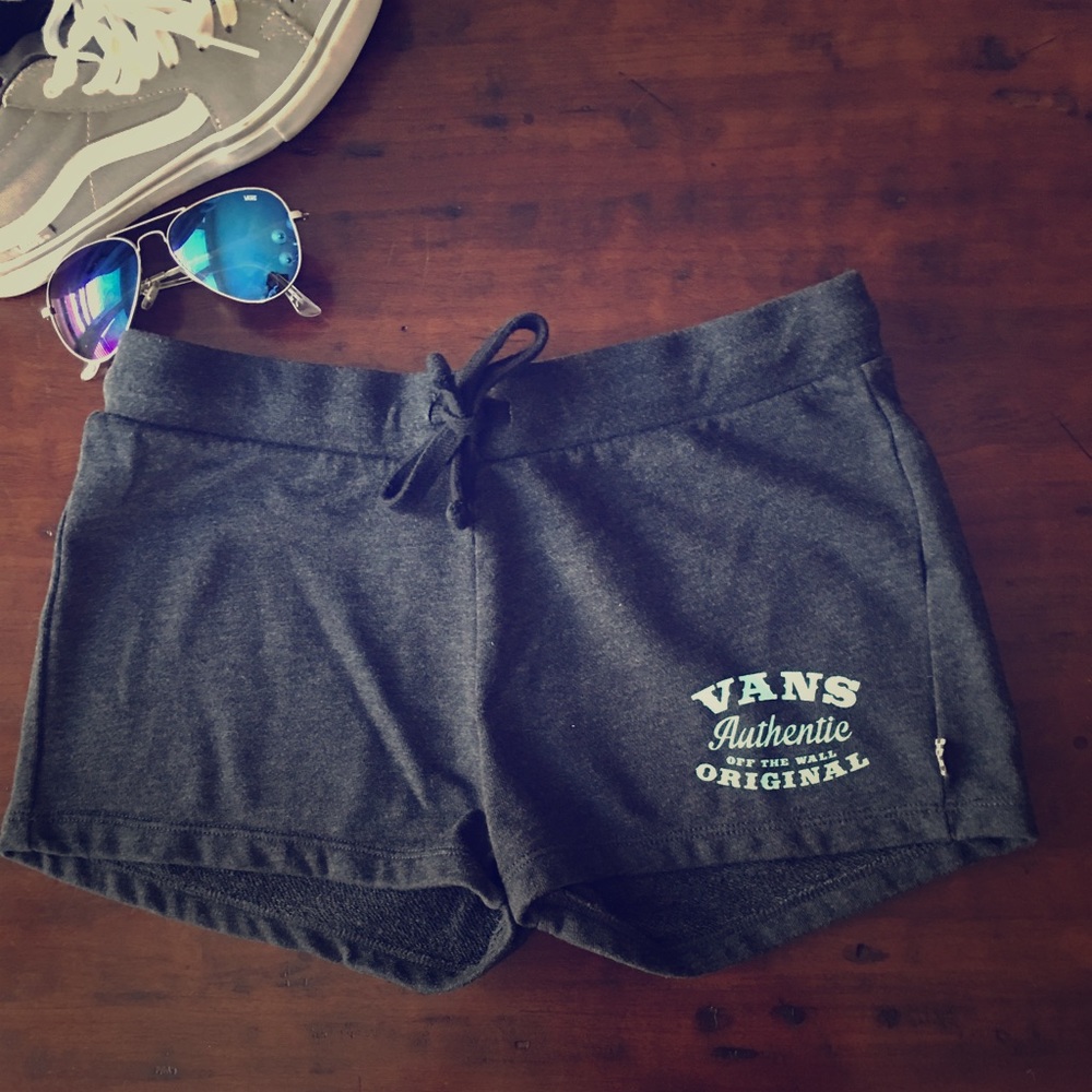 Vans fleece shorts for women, Small. Drawstring.
